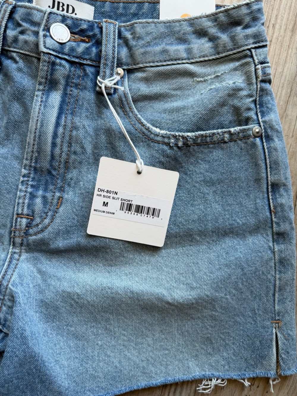 NWT JBD MEDIUM WASH HIGH WAISTED COTTON DENIM SHORTS Size Medium - Picture 7 of 12